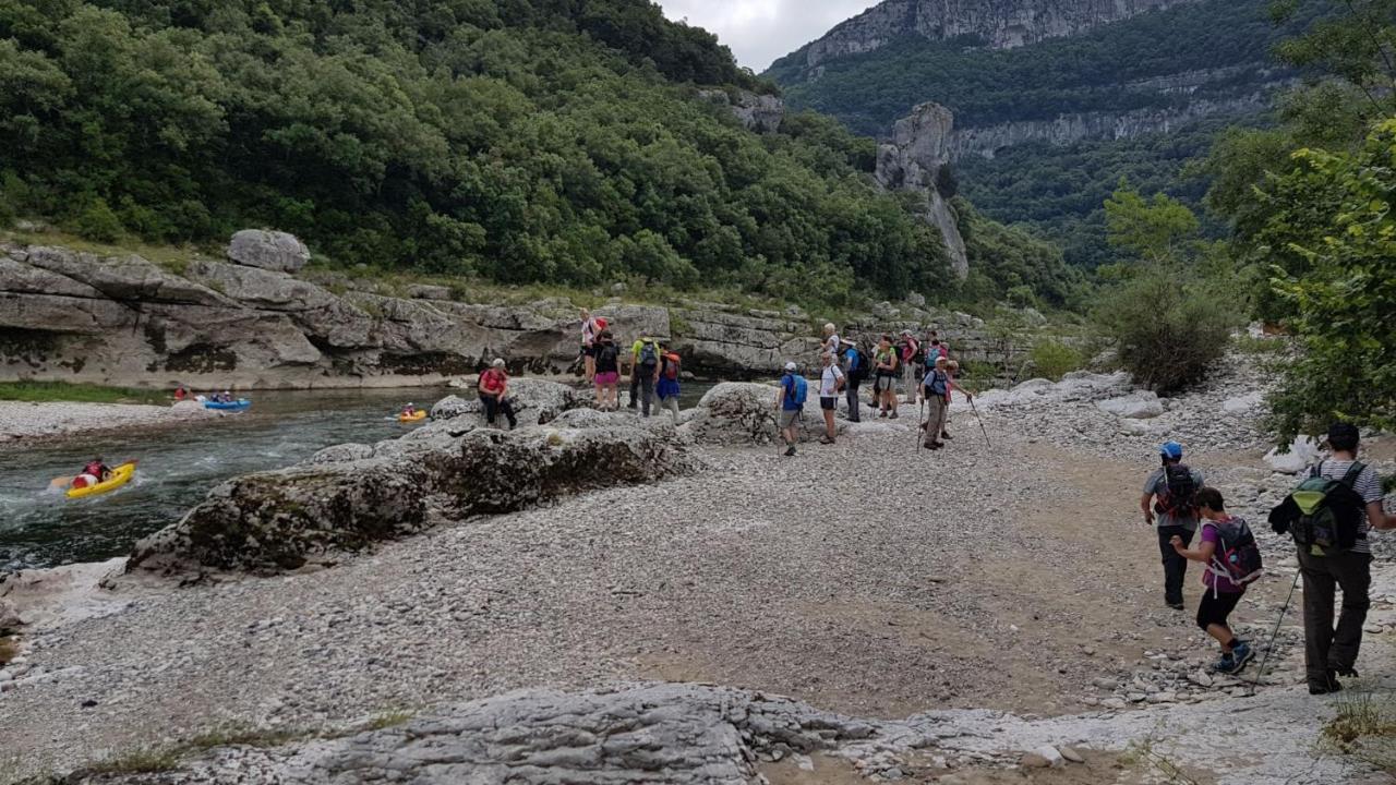Gites Du Combeau Saint-Maurice-dʼIbie Eksteriør bilde